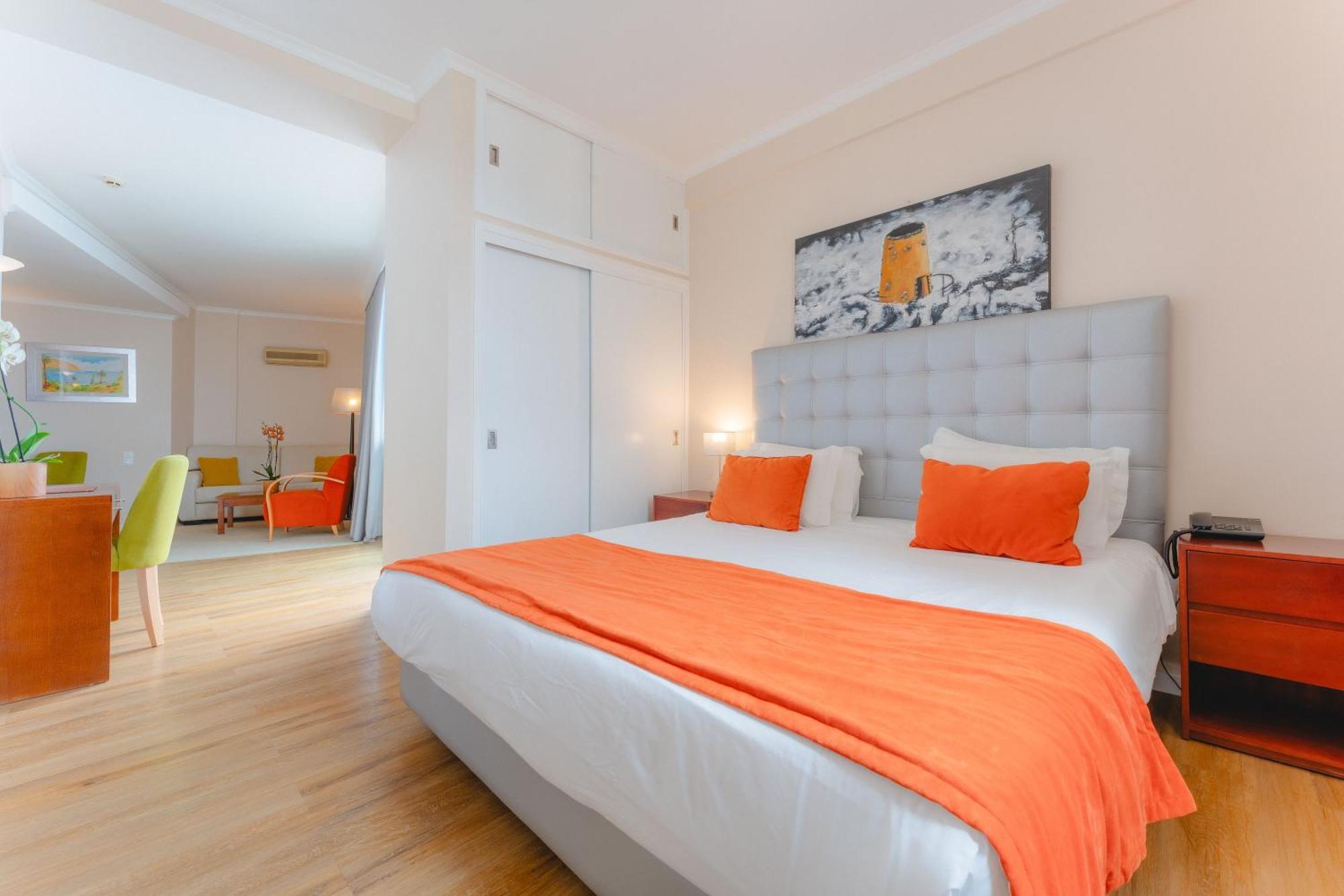 Aparthotel Duas Torres