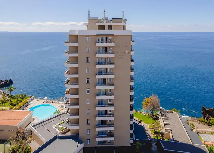 Duas Torres Hotel